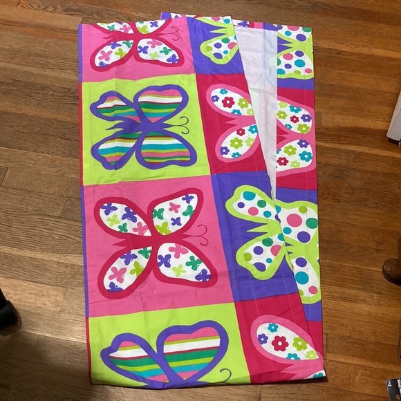 PIER 1 KIDS Curtain Valance Colorful Butterflies Flowers Window 88 x 18 inches - Picture 3 of 7